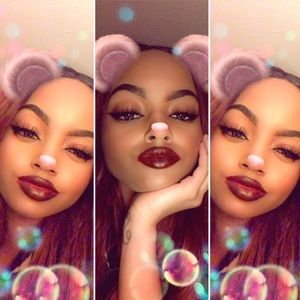 Meet your Posher, Armani